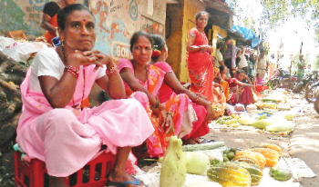 Hinterland farmers have no space to sell produce
