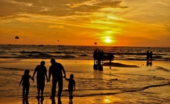 No venturing into sea after sunset