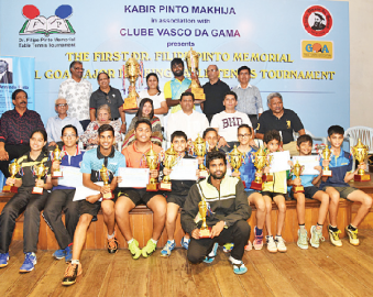 Dheeraj, Mallika win singles crown