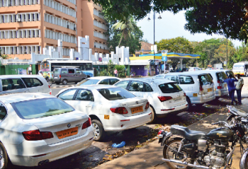 Now, CM promises to solve taxi issues by December