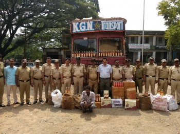 Liquor worth 1.15 lakh seized at Anmol Ghat