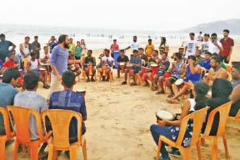 Drishti turns to music & art to keep Goa’s beaches swachh