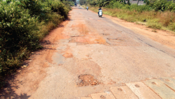 Irked Salvador-do-Mundo residents demand dilapidated bus depot road repaired soon