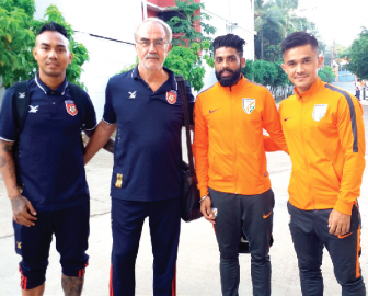 Important that we keep momentum: Constantine