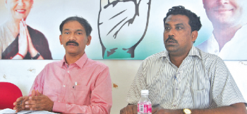Girish demands CM's resignation for attending prog in RSS fatigues