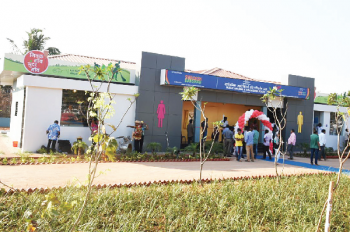 Candolim gets new toilet block, locker, changing room facilities