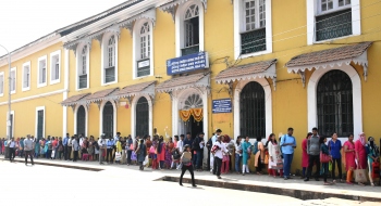 Collector ignores advise to avoid interviews for junior level posts?