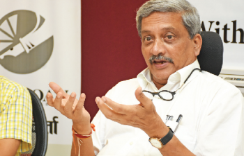 SC order on mining: Parrikar assures no one will remain without jobs