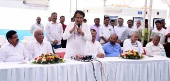 Prabhu's idea: Go big on Mopa cargo, earn more