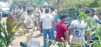 Fight erupts at Sangolda, cops step in