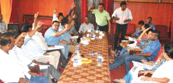 MMC resolves to award sopo contract via auction amidst high drama