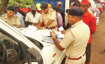 RTO cracks whip on vendors selling fish on motorcycles in Margao