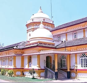 Mahajan makes case for new regulations for devasthans