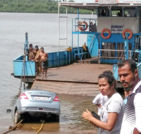 Driver has miraculous escape as car slides into river at Sarmanas