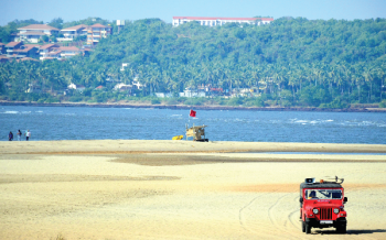 Tourists not ‘pouring’ in Goa this monsoon