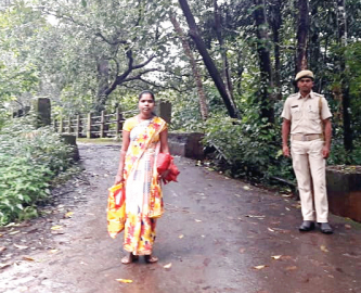 Guards posted on narrow Sawarde bridge in Sattari