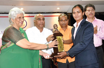 Chase your dreams for glory, says Shikha Pandey