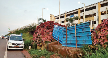 Airport authority covers unfenced area with sheets to avoid access via shortcuts