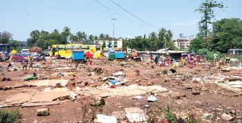 Mapusa civic body razes illegal hutments at new bus stand site