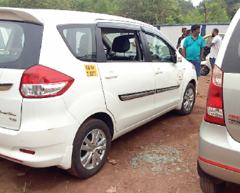 Miscreants damage four cars at Chicalim, locals fume