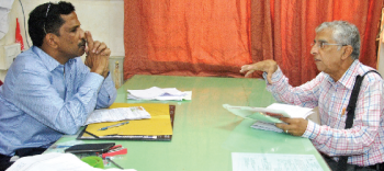 Activist confronts RTO officials over registration of his vehicle