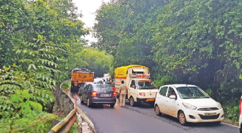 Traffic congestion on Chorla ghat