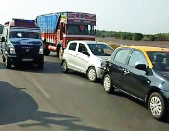 Emergency services struggle in traffic jam at Cortalim