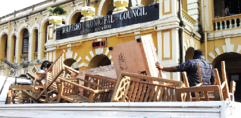 Anti-encroachment drive: MMC seizes furnitures