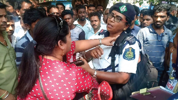 Ruckus in Vasco as riders confront traffic police over fines for riding without helmets