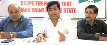 Address Goa's issues, Cong dares PM