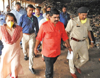 Vijai says govt will not remain silent spectator if MMC, Fomento continue cat-and-mouse game