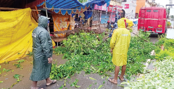 Lucky escape for workers erecting Saptah stall in Vasco