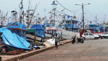 Rain recedes, but navigational conditions at river Sal restrict Cutbona boats from venturing into sea