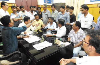 MMC CO asked us to get out of his chamber, say traders