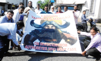 Now, ‘Yamraj in Margao’ posters caution users about deplorable road conditions
