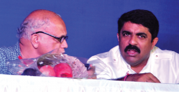 Officials expect Vijai, Kamat to work together on solving garbage crisis