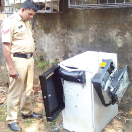 Burglars abandon ATM after failed bid to steal cash at Raia