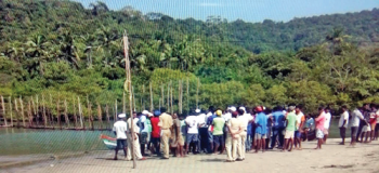 Palolem fishermen object to temporary bridge