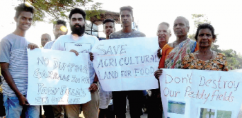 Navelim farmers up in arms, oppose MMC attempts to barricade fields for RDF storage