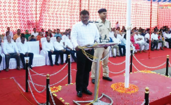Govt is striving to make Goa an inland water logistics hub: Lobo