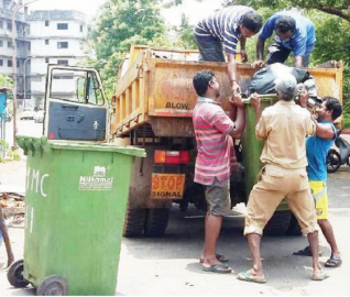 Door-to-door waste collection: MMC dragging its feet on alternate plan