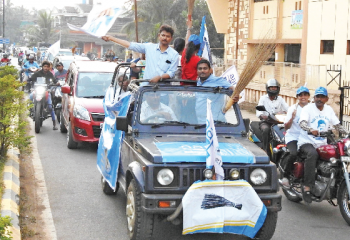 Delhi VICTORY buoys AAP cadre in Goa