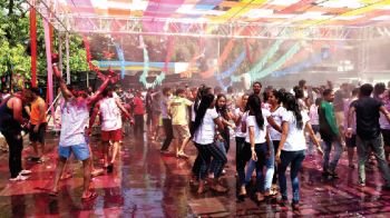 Mapusa sees muted response