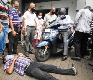Salcete society depositors threaten hunger strike for their money