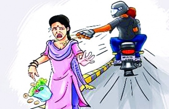 Unknown culprits snatch gold chain of aged woman