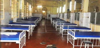 Hospicio grapples with old woes again