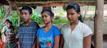 Without smartphones, 3 poor students disconnected from SSC classes in Sattari
