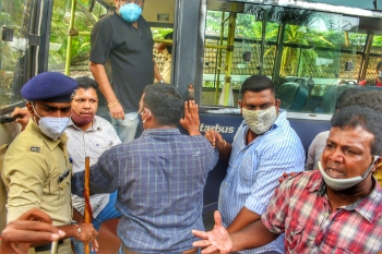 Agitators detained for protesting at CM’s residence against Mhadei