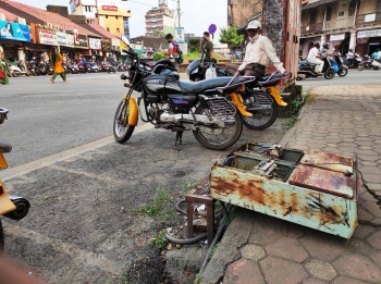 Who is responsible for lifting away this junk?