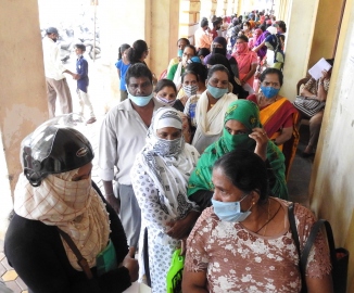 Mad rush in Margao for Griha Aadhaar certificates continues